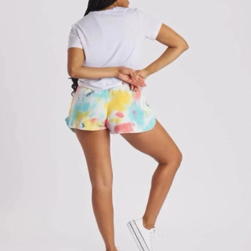 FEAT Blanket‎ Blend Shorts. Size Small.  Pastel Pebble